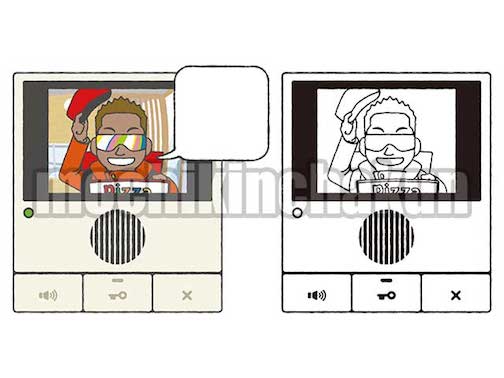 インターホンに映るピザ配達人